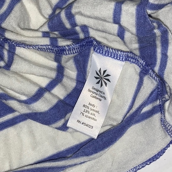 Athleta Open Back Summer Top - Size S - Picture 4 of 4